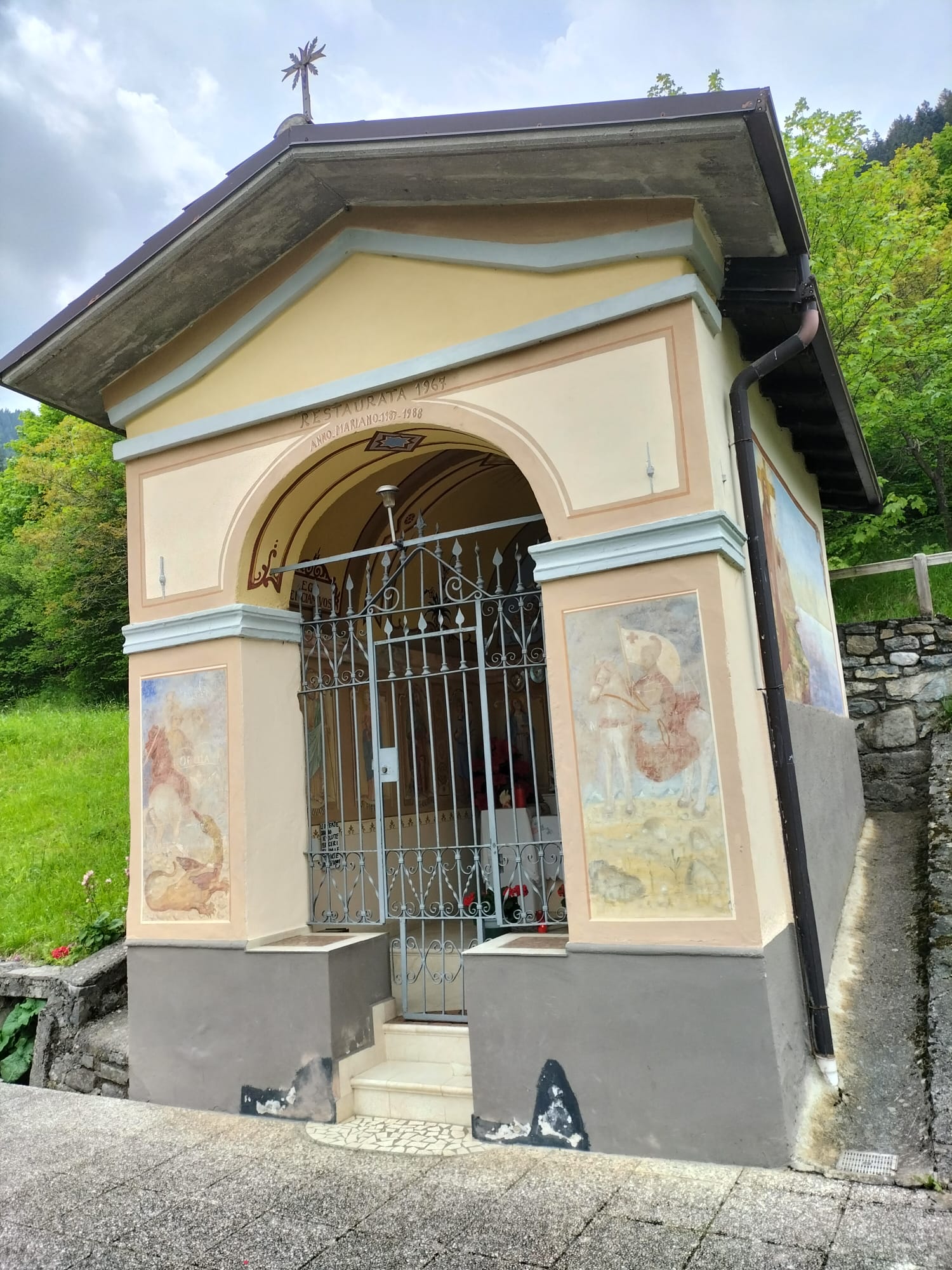 Vista della santella